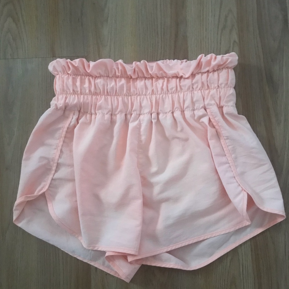 Zenana peach Ruffled High-Waist small Shorts - Picture 1 of 2